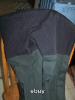 Cabela's GORE-TEX XCR Extreme Comfort Range Bib Overalls Men's Ski Fishing M Reg