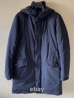 Moncler Middle Range Hooded Down Coat