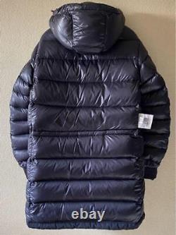 Moncler Middle Range Hooded Down Coat