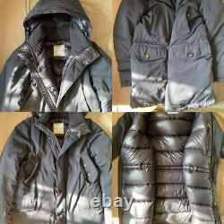 Moncler Middle Range Hooded Down Coat