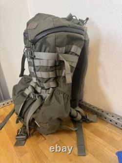 NEW S/M Mystery Ranch 2 Day Assault Pack Way Tri-Zip Backpack 2DAP yeti rei