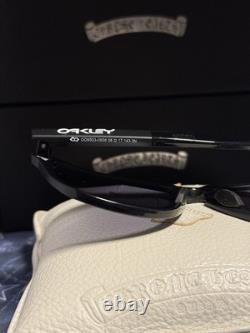 Oakley Frogskins Range XL Sunglasses Matte and Shiny Black Prizm OO9503-0658