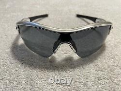 Oakley Radar Polished Aluminum Sunglasses Black Iridium Range NEAR MINT