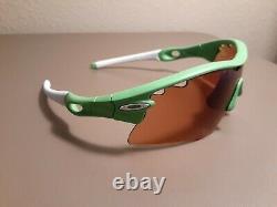 Oakley Radar Safehouse Green ATHLETE ISSUE G30 Vented Range VERY NICE