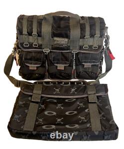 RARE OAKLEY AP MESSENGER BAG Skulls Tactical Gear Range Pack Mechanism Latches