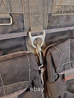 RARE OAKLEY AP MESSENGER BAG Skulls Tactical Gear Range Pack Mechanism Latches