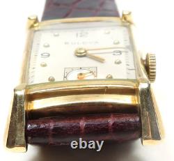 Retro 1940's Mens Bulova Wristwatch 14K Yellow Gold 21 Jewels 7AK Fancy Lugs