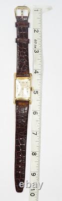 Retro 1940's Mens Bulova Wristwatch 14K Yellow Gold 21 Jewels 7AK Fancy Lugs