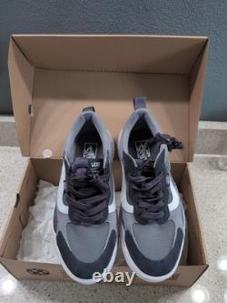 Size 10 VANS UltraRange Neo VR3 Grey/White