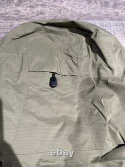 Size M Patagonia Lost Arrow Mixed Range Jacket Fatigue Green