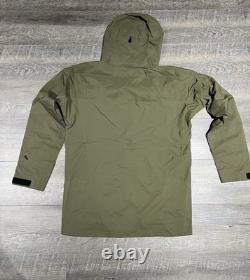 Size M Patagonia Lost Arrow Mixed Range Jacket Fatigue Green
