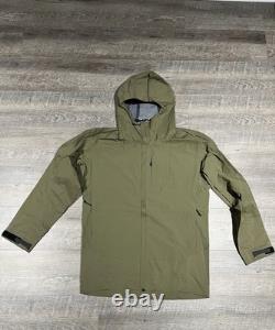 Size M Patagonia Lost Arrow Mixed Range Jacket Fatigue Green