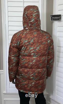 The North Face Men's 77 Brooks Range Down Parka Coat Glacier Print Sz Large NWT