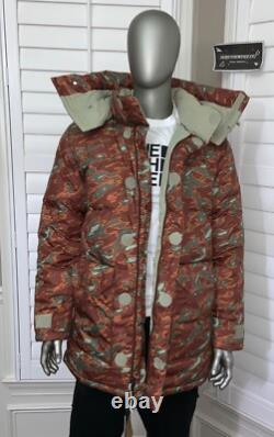 The North Face Men's 77 Brooks Range Down Parka Coat Glacier Print Sz Large NWT