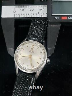 Vintage Omega Seamaster Deluxe Ref. 2802 4SC Automatic Cal. 471 Men's 19J Watch