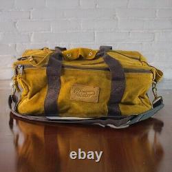 Vintage Pro Shooter Range Bag 15 x 7 x 8 Yellow Suede Shoulder Strap Handles