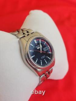 Vintage Seiko 5 Automatic Rally Range Racer Stainless Steel Men's Wrist Watch