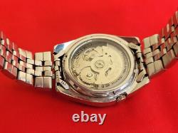 Vintage Seiko 5 Automatic Rally Range Racer Stainless Steel Men's Wrist Watch