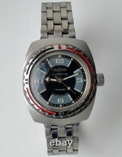 Vostok 2209 Amphibian Model Range 119 Soviet Diver's Water Resistant Watch 1980s