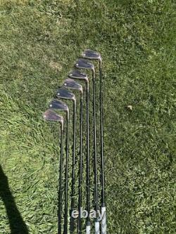 2024 TaylorMade P. 790 Noirs Cuivre Fer (4-PW) Dynamic Gold S300 Rigide. Marque