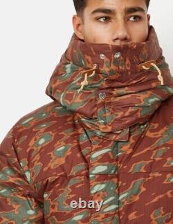 460 $ La veste parka 77 Brooks Range de THE NORTH FACE pour hommes avec motif glacier imprimé camouflage foncé en taille XL