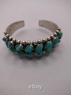B564 Bracelet manchette vintage du Sud-Ouest à cluster turquoise large en argent statement