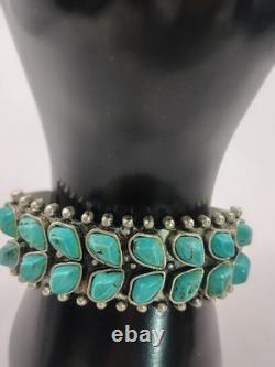 B564 Bracelet manchette vintage du Sud-Ouest à cluster turquoise large en argent statement