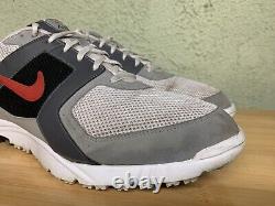 Chaussures de golf Nike Air Range WP taille homme 11,5 blanc gris rouge 418541-161
