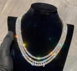 Collier de tennis pour homme en or blanc plaqué 14 carats, 10 mm, avec diamants simulés ronds de 223 ct
<br/>


