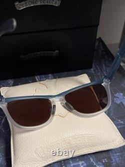 Lunettes de soleil Oakley Frogskins 9503-0558 Blue Prizm Neuves Essayées Sans Étui