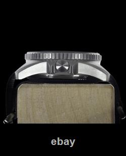 MWC Montre de plongée militaire à quartz Kampfschwimmer 300M, lunette en céramique saphir, 43 mm