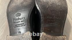 Mocassins pour homme FINSBURY Classic Range à pampilles noires, fabriqués en Europe, taille 9,5 homme