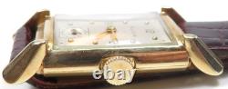 Montre-bracelet Bulova pour homme rétro des années 1940 en or jaune 14 carats, 21 rubis, 7AK, avec cornes fantaisie