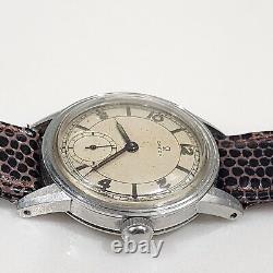 Montre militaire pour hommes Omega vintage WWII Cal. R17.8 des années 1940 Réf 2144 révisée