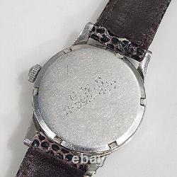 Montre militaire pour hommes Omega vintage WWII Cal. R17.8 des années 1940 Réf 2144 révisée
