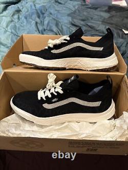 Nouvelles baskets basses Vans UltraRange VR3 noir/marshmallow 2023