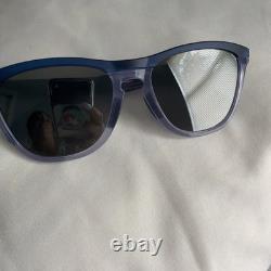 Oakley Fortnite Brite Bomber Frogskins Range Lunettes de soleil Matte Blue OO9284-1655