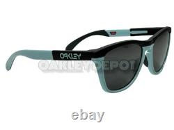Oakley Frogskins Range 009284 Lunettes de soleil Matte Carbon/bleu/Prizm Black (30)