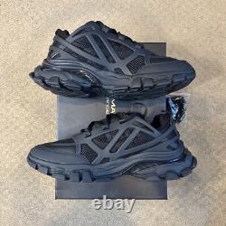 Pointure 11 Range Runner M'Mansion Triple Black Baskets Sneakers Mode NEUF