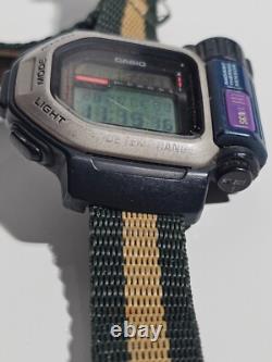 Rare montre numérique pour hommes CASIO DPX-300 Japon vintage.
