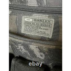 SAC À DOS POUR ORDINATEUR PORTABLE OAKLEY AP TACTICAL FIELD GEAR NOIR CAMOUFLAGE MESSENGER