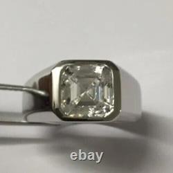 Superbe bague de fiançailles pour homme en or blanc 14 carats avec un moissanite taille Asscher de 2,80 carats en sertis clos