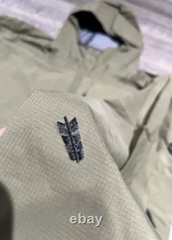Taille M Patagonia Lost Arrow Mixed Range Jacket vert fatigue