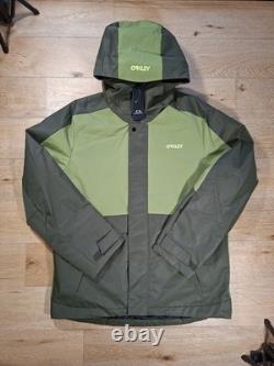 Veste d'hiver Oakley Range RC 2.0 Taille L Neuve Veste d'hiver Oakley Range RC 2.0 Taille L Neuve